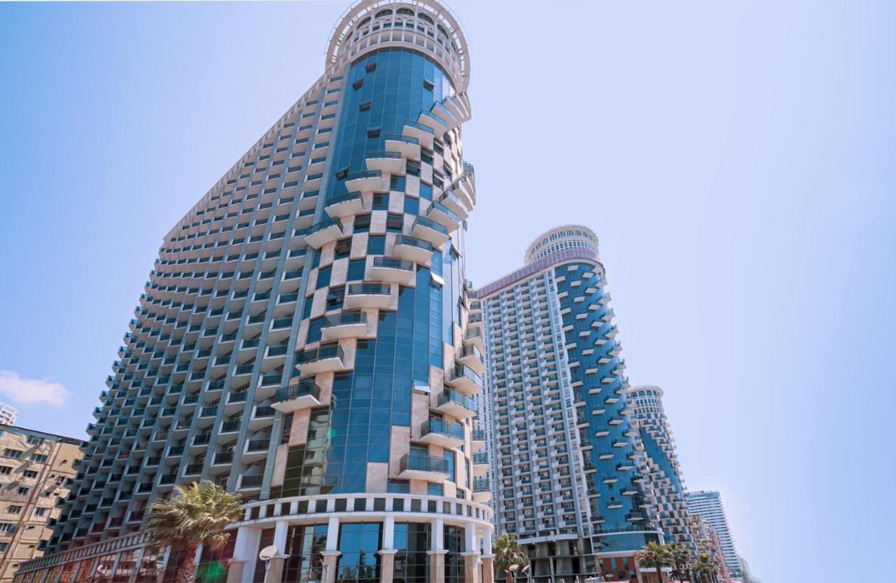 Apartment In Orbi Sea Tower Batoumi Extérieur photo